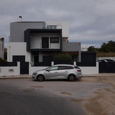 Open Home - Lisbon/אלמאדה מראה חיצוני תמונה